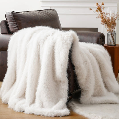 Plaid ALBA Blanc – Fausse Fourrure Douce à Poils Longs