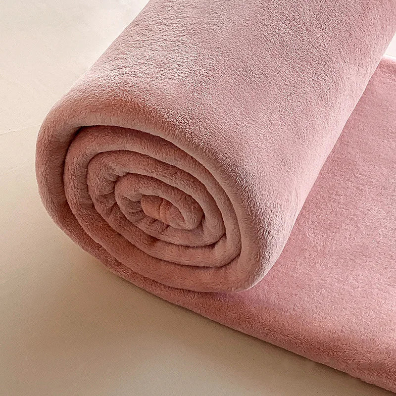 Plaid SÉLIA Rose – Flanelle Douce et Légère