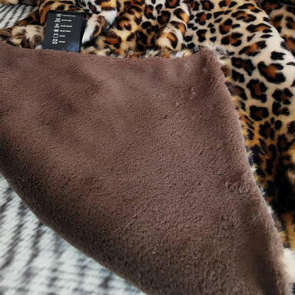Plaid ZAYA – Fausse Fourrure Motif Léopard