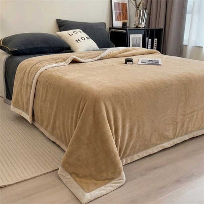 Plaid LOU Camel – Velours Doux et Chaud Uni