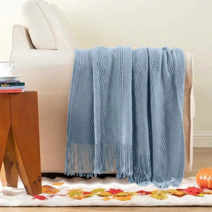 Plaid VELEN Bleu – Tricoté à Motifs en Relief & Franges