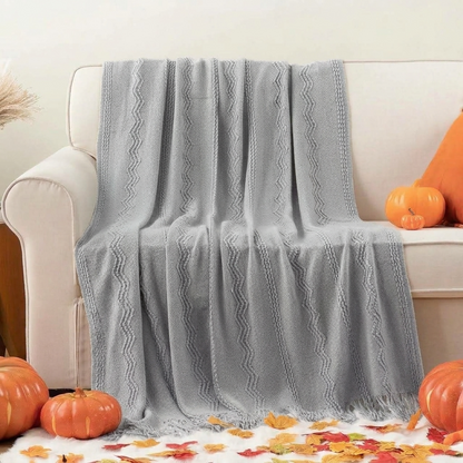 Plaid VELEN Gris – Tricoté à Motifs en Relief & Franges