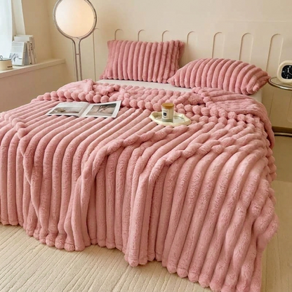 Plaid LOVA Rose – Fausse Fourrure Côtelée Douce et Épaisse