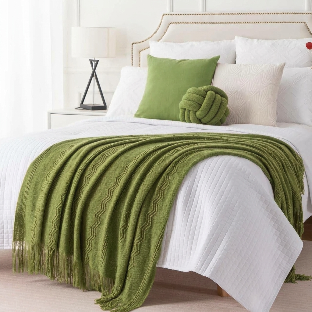 Plaid VELEN Olive – Tricoté à Motifs en Relief & Franges