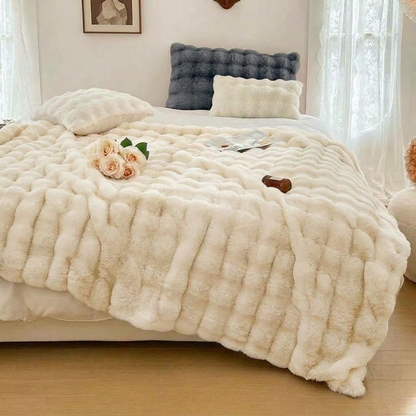 Plaid NUVÉA Blanc – Fausse Fourrure Moelleuse Double Face