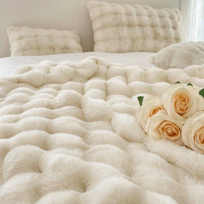 Plaid NUVÉA Blanc – Fausse Fourrure Moelleuse Double Face