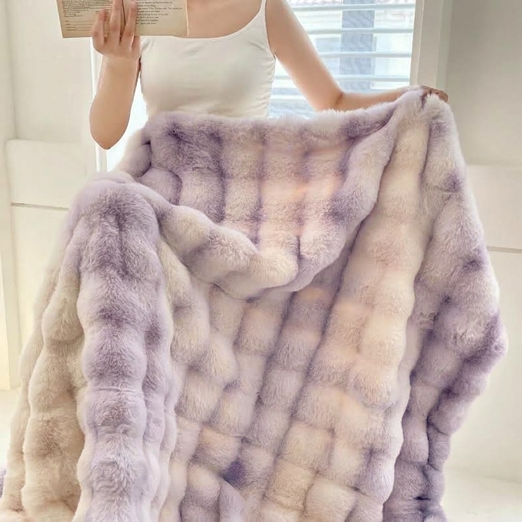Plaid NUVÉA Lilas – Fausse Fourrure Moelleuse Double Face