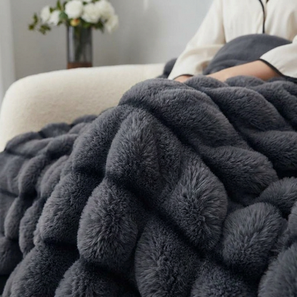 Plaid ROMY Anthracite – Fausse Fourrure Moelleuse à Relief Rayé