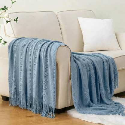 Plaid VELEN Bleu – Tricoté à Motifs en Relief & Franges